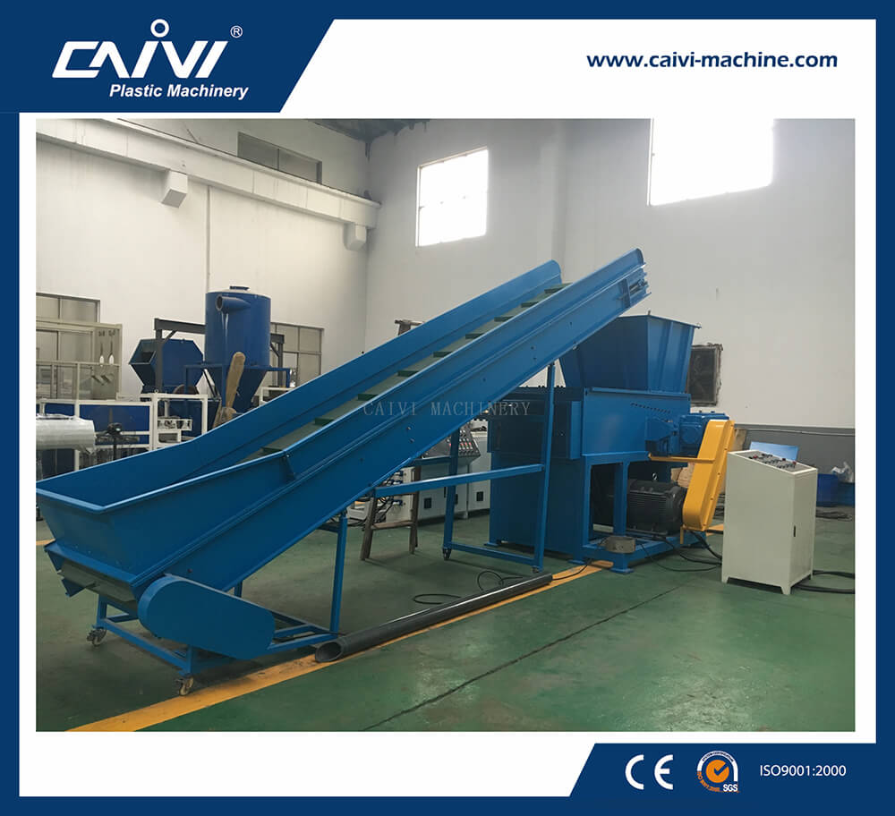 Single Shaft Shredder Machine